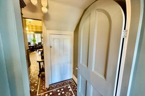 PHOTO-2025-11-19-17-59-55 (14).jpg