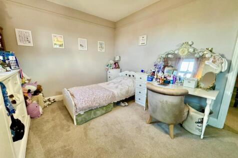 PHOTO-2025-11-19-17-59-55 (36).jpg