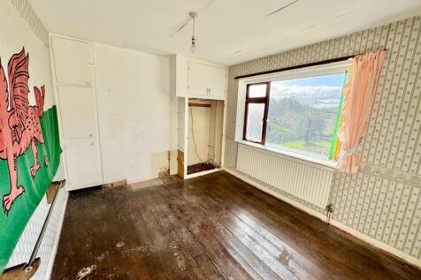 PHOTO-2025-11-17-21-14-16 (14).jpg