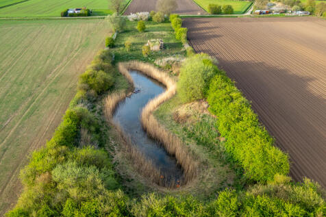 Field Lane 7 T202504231153.jpg