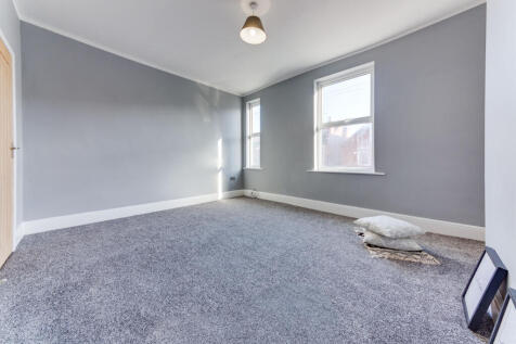 Bedroom 1.4 T202505231649.jpg