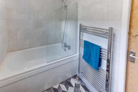 Bathroom 1.2 T202505231648.jpg