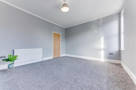 Bedroom 1.3 T202505231649.jpg