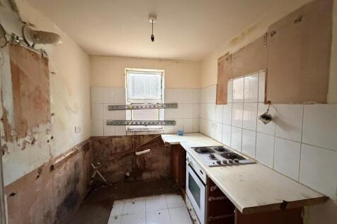 WhatsApp Image 2025-10-02 At 13.55.00  4  T202510031412.jpeg