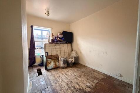 WhatsApp Image 2025-10-02 At 13.55.00  5  T202510031412.jpeg