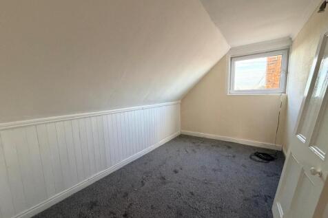 WhatsApp Image 2025-09-30 At 10.06.37  13  T202510011654.jpeg