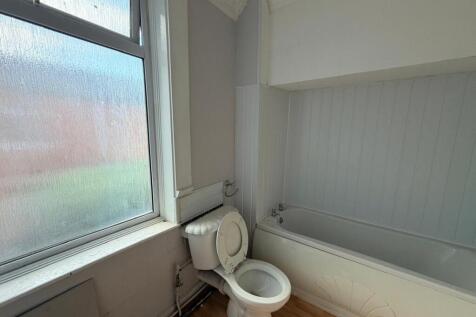 WhatsApp Image 2025-09-30 At 10.06.37  11  T202510011654.jpeg