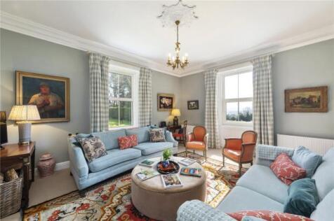 Tinahely House