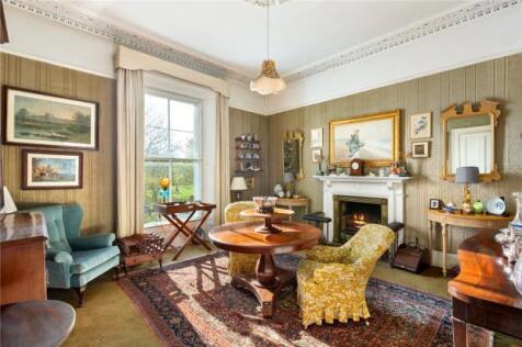 6 Royal Terrace
