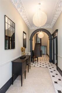 7 Raglan Road