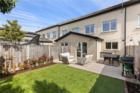 50 Larkfield Heath