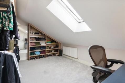 50 Larkfield Heath