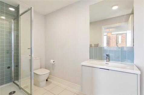 50 Larkfield Heath