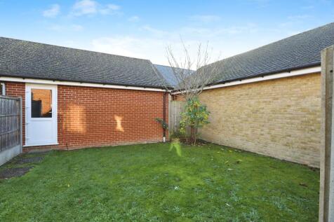 Front &amp; Rear Gardens