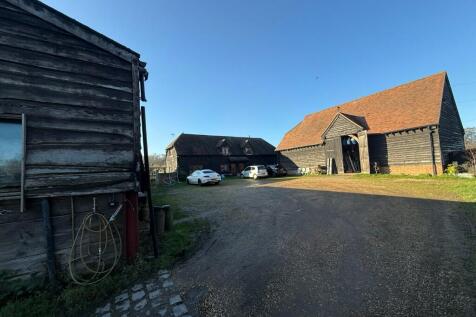 Exterior and yard