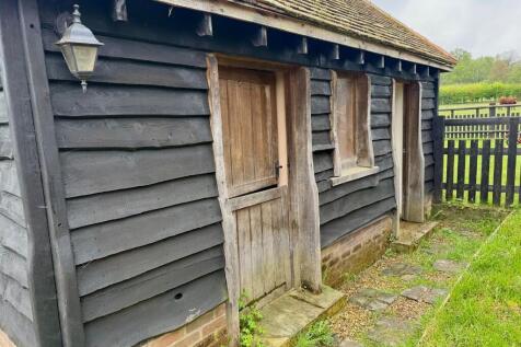 Shared Wc exterior