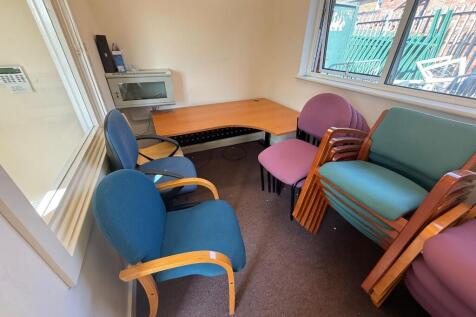 Office to let