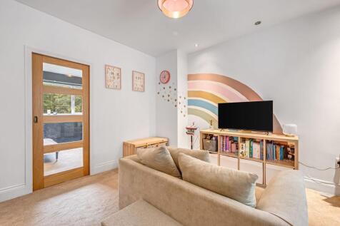 Family/Playroom