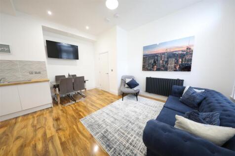 Apt 16 Academy - Lounge.jpeg