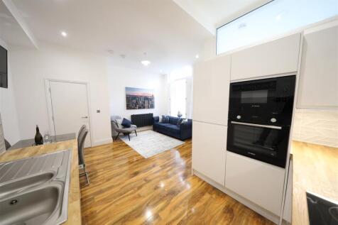 Lounge Kitchen