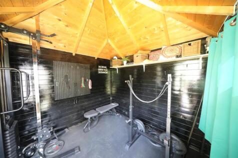 Shed
