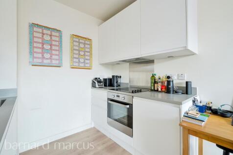 Living Room/Kitchen