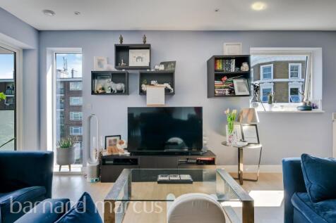 Living Room/ Dining Room