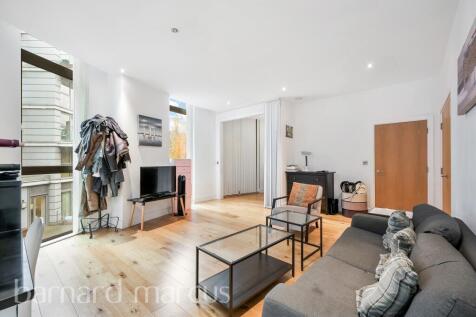 Reception Room/Kitchen