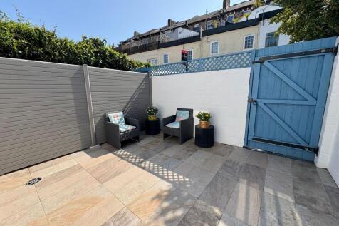 Property Image 25