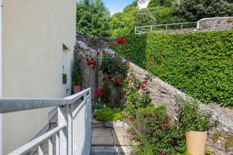 Property Image 40