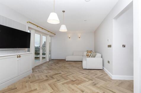 Yew Tree Farm - Kitchen 20.jpg