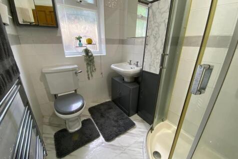 shower room new.jpg