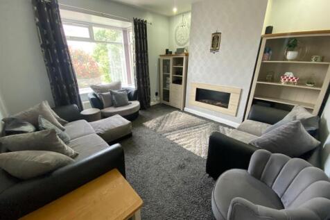 lounge new.jpg