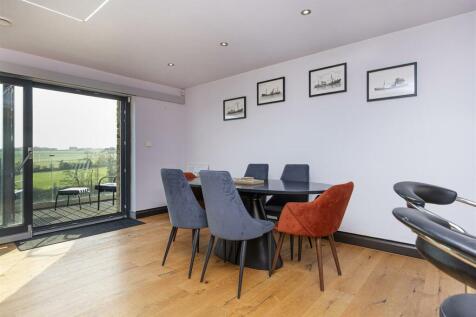 Bramleys Estate Agents - Barnsley Road - Flockton 