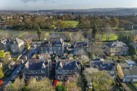 Bramleys Estate Agents - Grasmere Road - Gledholt 