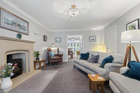 20 The Ghyll, Fixby 12_297.jpg