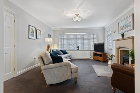 20 The Ghyll, Fixby 11_297.jpg