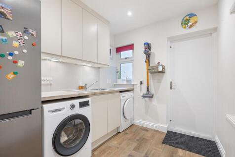20 The Ghyll, Fixby 41_297.jpg