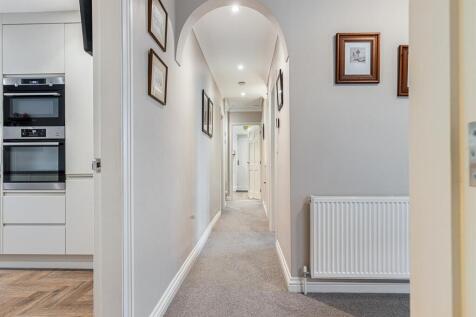 20 The Ghyll, Fixby 27_297.jpg