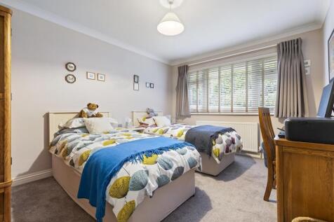 20 The Ghyll, Fixby 28_297.jpg