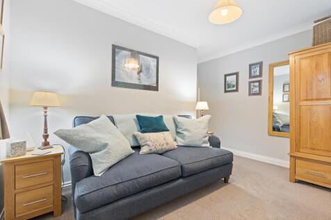 20 The Ghyll, Fixby 32_297.jpg
