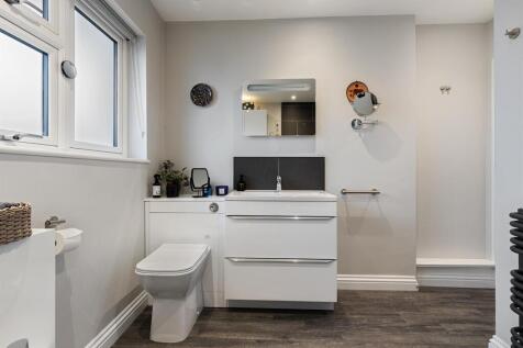 20 The Ghyll, Fixby 39_297.jpg