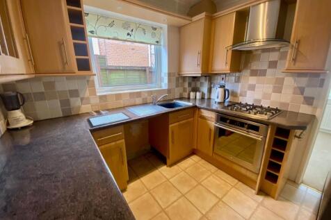 kitchen 1.jpg