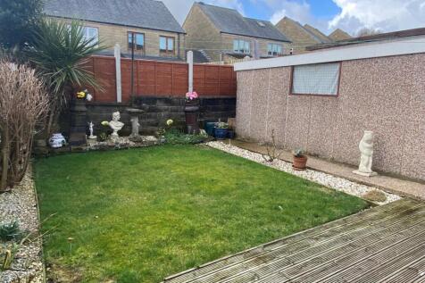 rear garden.jpg
