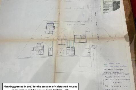 Planning granted in 1987 - 4 detached houses.jpg