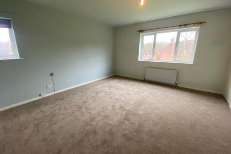 BEDROOM REAR LEFT.jpg