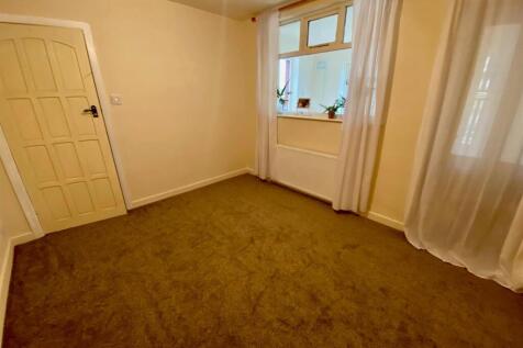 bedroom.jpg