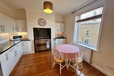 Bramleys Estate Agents - Stoney Royd Terrace - Lin
