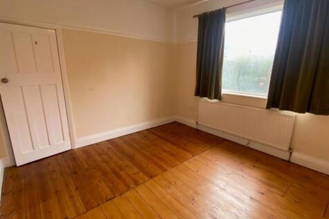 bedroom front.jpg