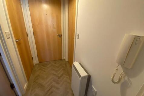 hallway.jpg